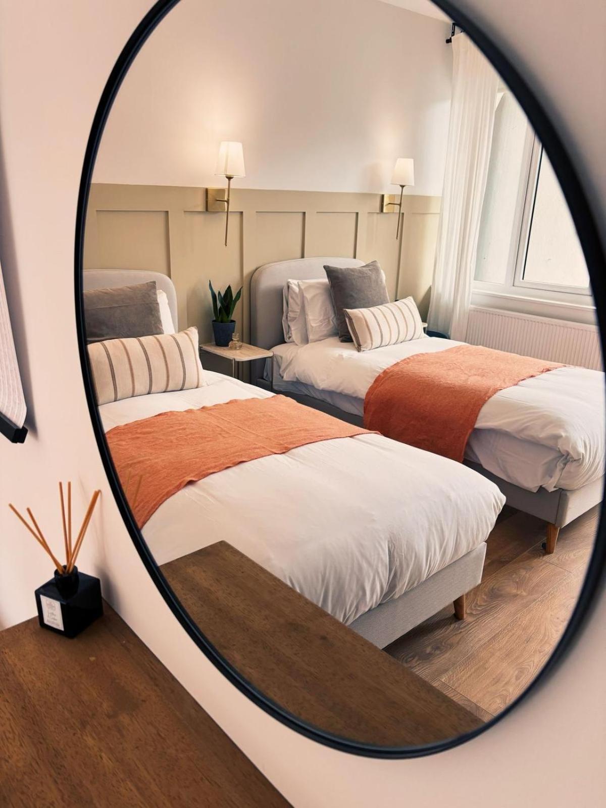 The Tower House B&B Томастаун Екстериор снимка